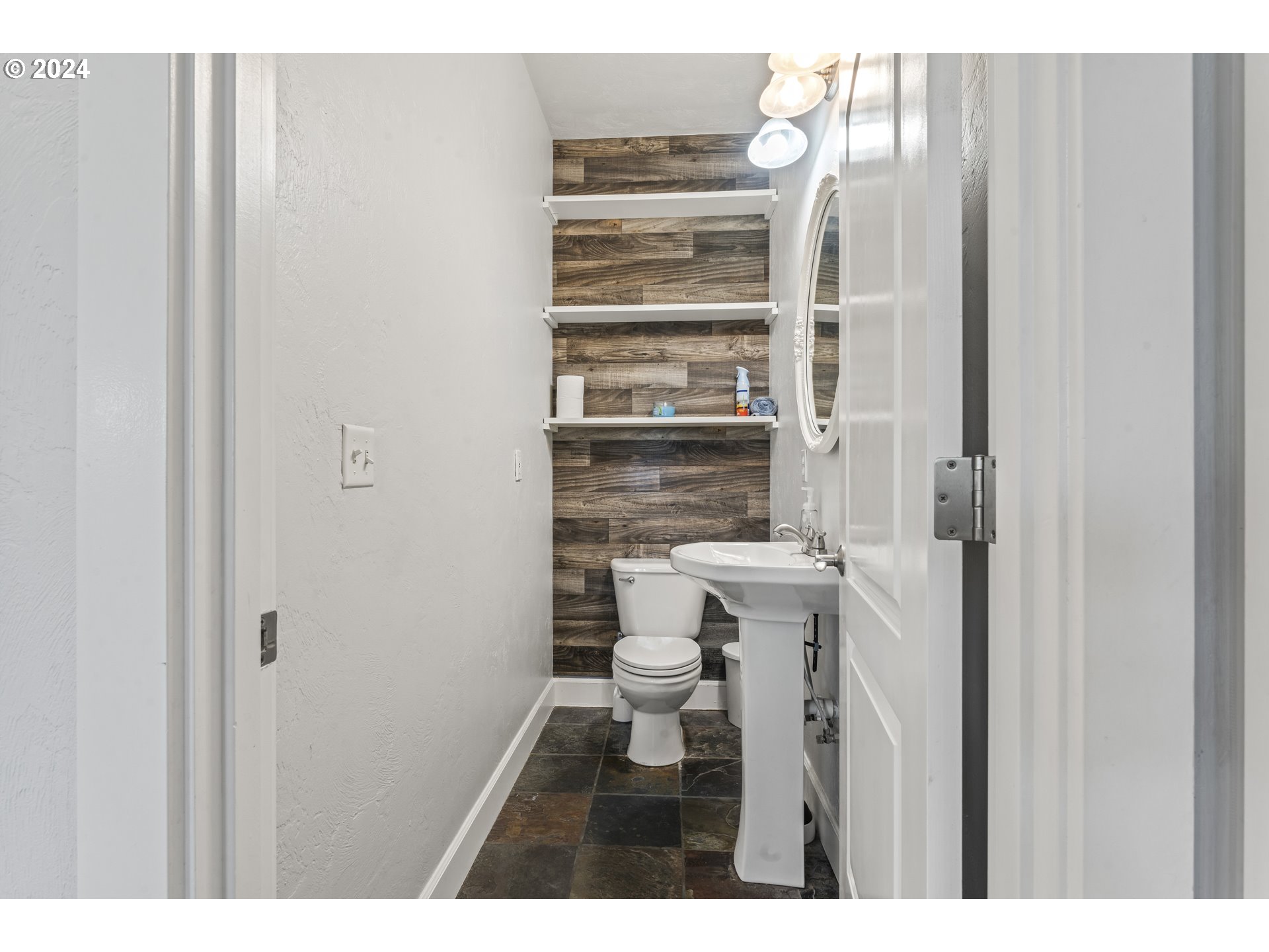 965 South 67th Street Springfield, OR 97478 - Photo 21 of 48 Gallery Image 21