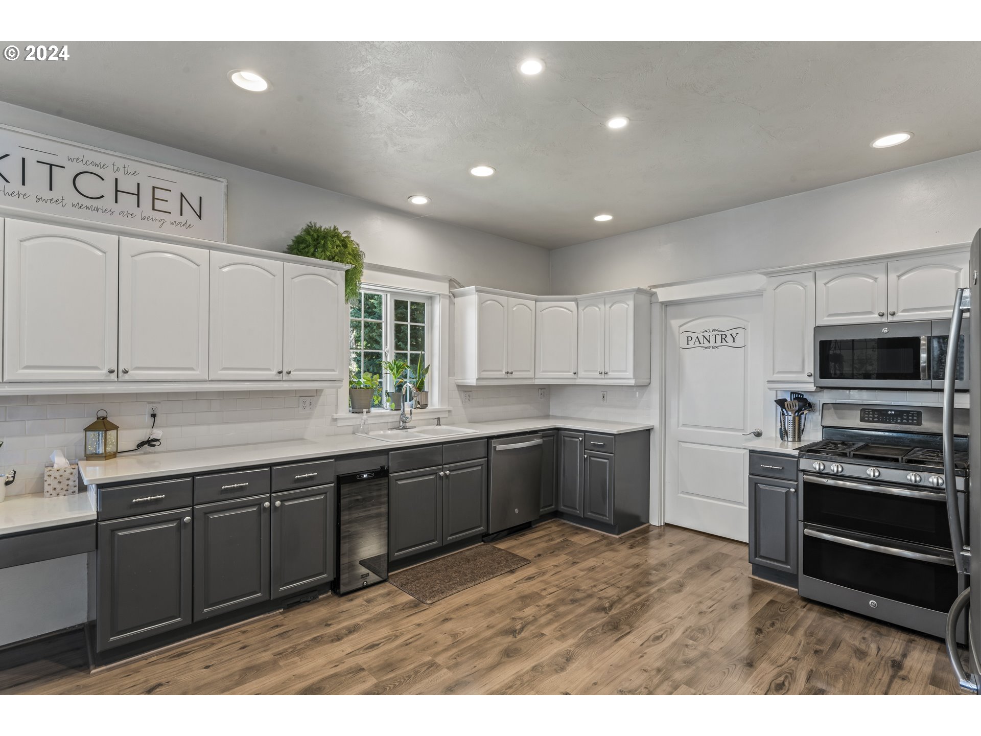 965 South 67th Street Springfield, OR 97478 - Photo 6 of 48 Gallery Image 6