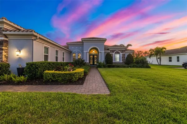 $1,050,000 | 408 166th Street East, Bradenton, FL 34212