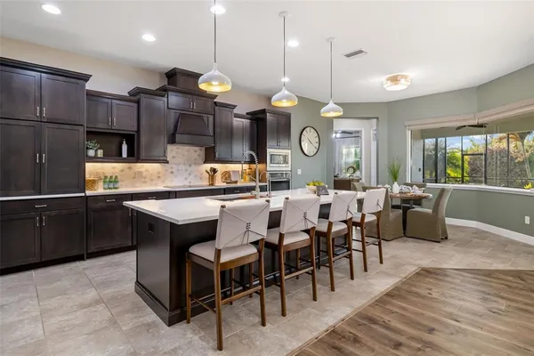 $1,050,000 | 408 166th Street East, Bradenton, FL 34212