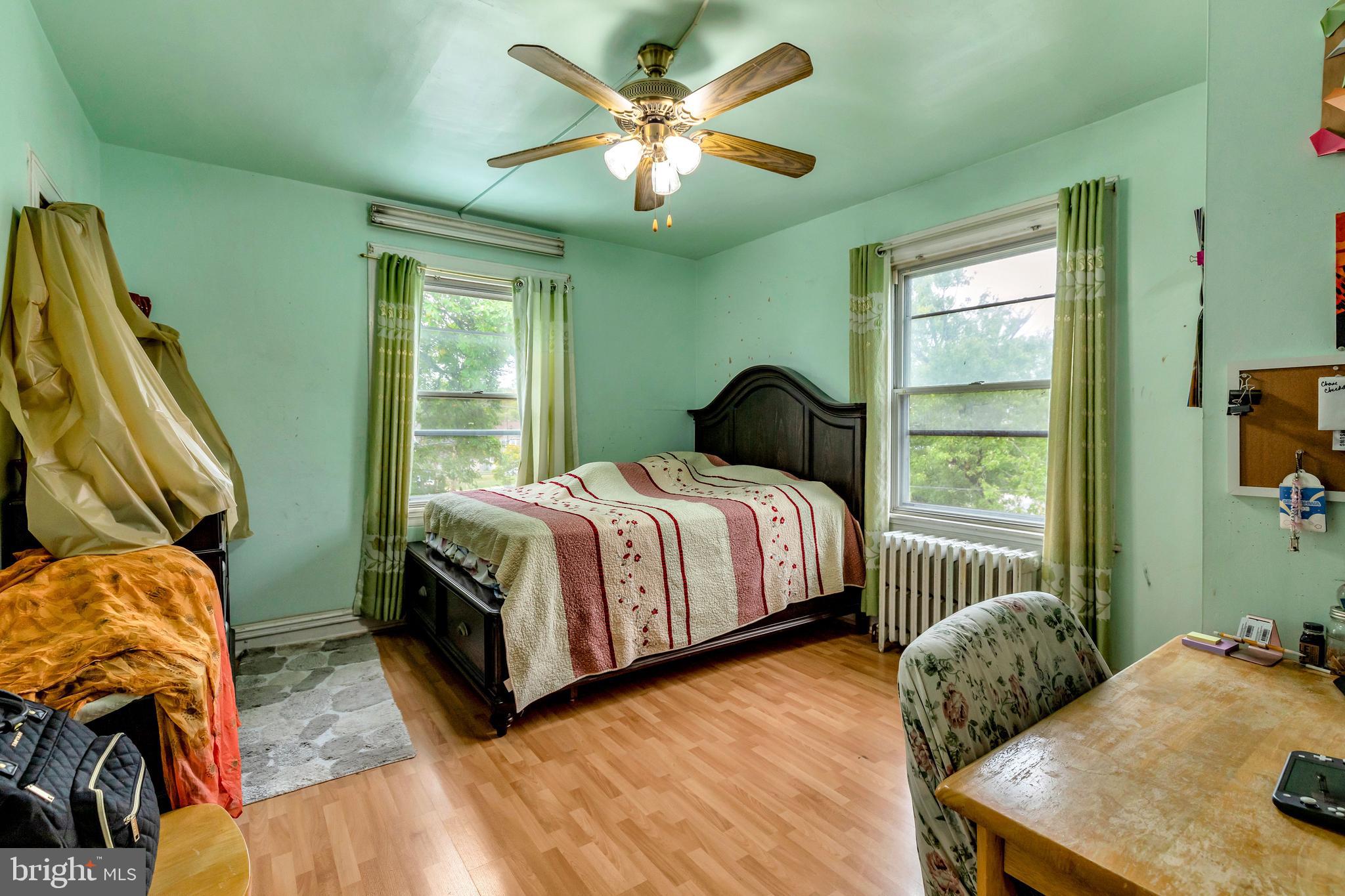 7017 Wayne Avenue Upper Darby, PA 19082 - Photo 16 of 34