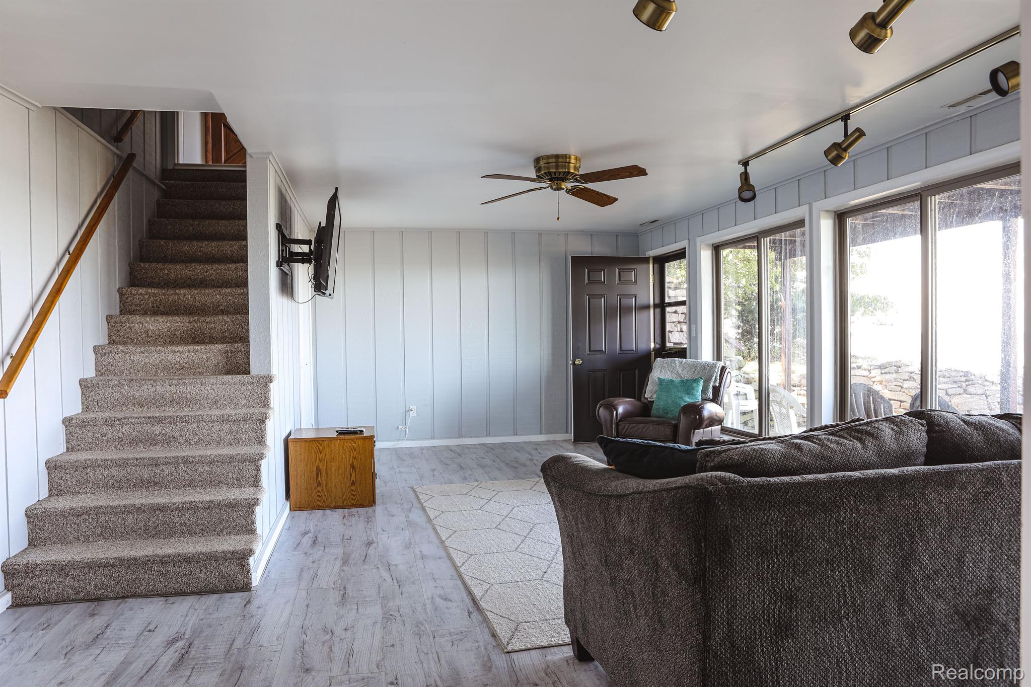 9184 Crescent Beach Road Pigeon, MI 48755 - Photo 25 of 31 Gallery Image 25