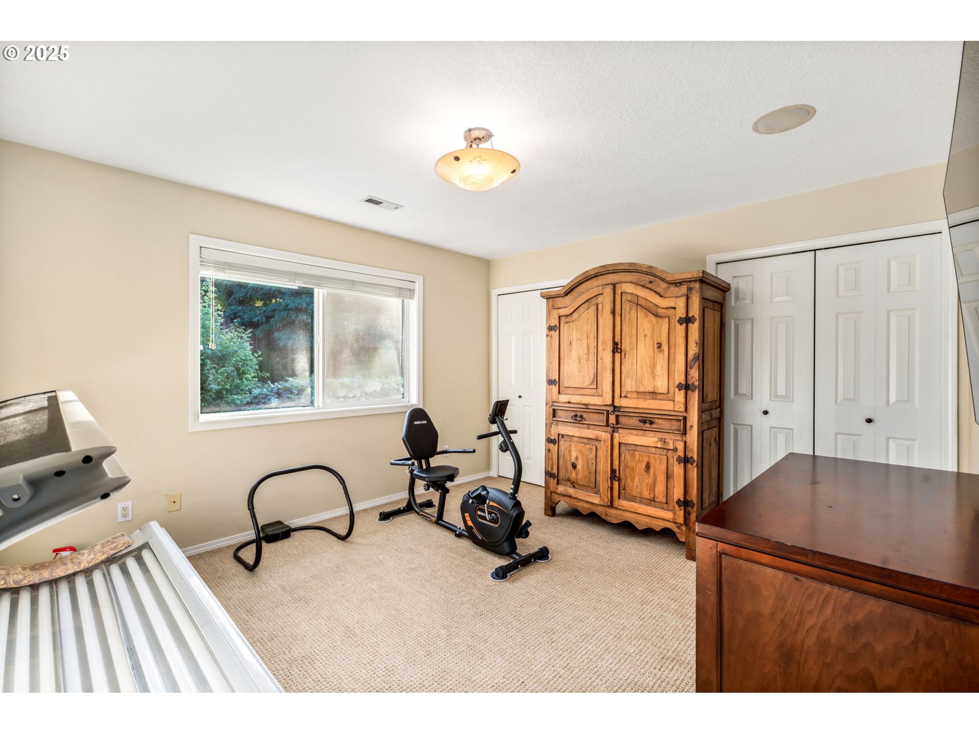 12176 Southwest Ames Lane Portland, OR 97224 - Photo 34 of 46
