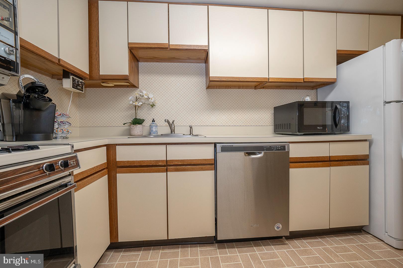 5 Drummers Lane Wayne, PA 19087 - Photo 12 of 33