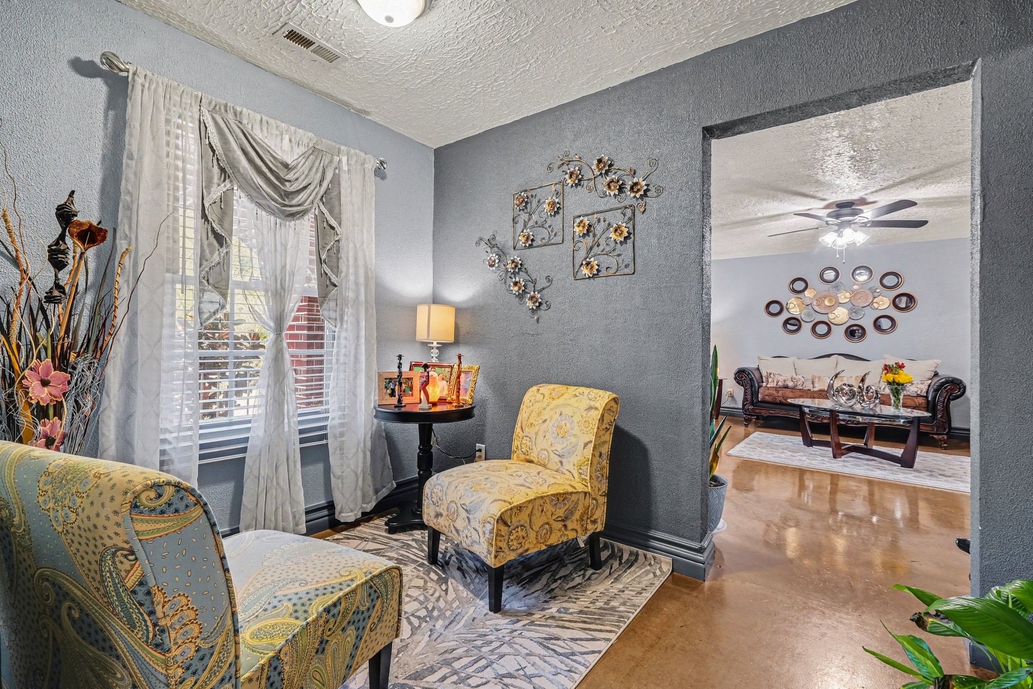 206 McKaig Road Murfreesboro, TN 37127 - Photo 11 of 36 a living room with furniture and a wooden floor