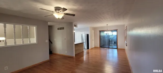 $210,000 | 18065 East Illinois Highway, Opdyke, IL 62872