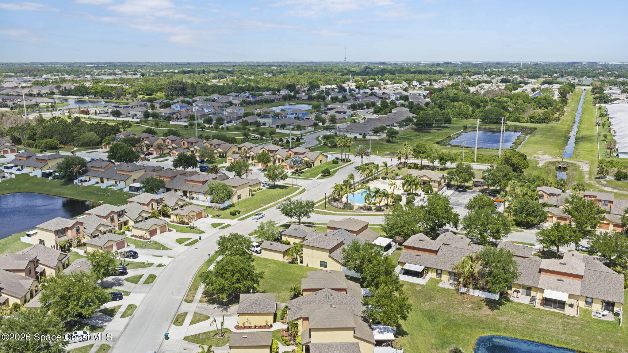 4555 Radiant Way, Unit 103 Melbourne, FL 32901 - Photo 49 of 58 49-web-or-mls-RADIANT.Aerials. 24