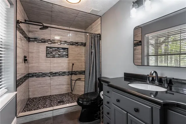 $429,900 | 279 Bella Vista Trail, Jasper, GA 30143