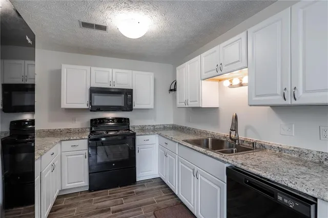 $429,900 | 279 Bella Vista Trail, Jasper, GA 30143