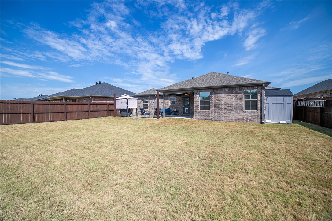537 Brooke Street Tontitown, AR 72762 - Photo 27 of 31 Gallery Image 27