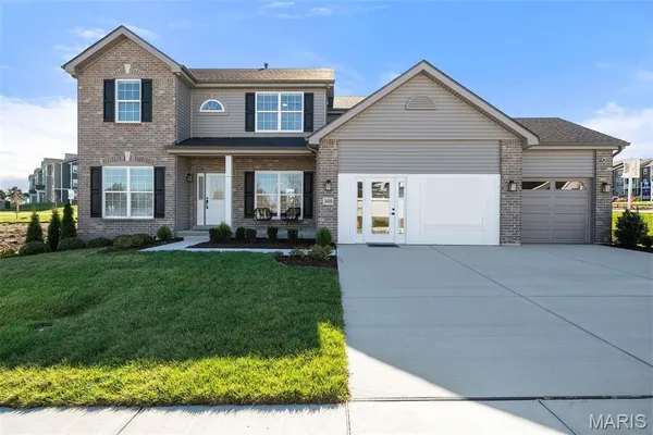 $681,542 | 300 Osprey Court, Lake St. Louis, MO 63367