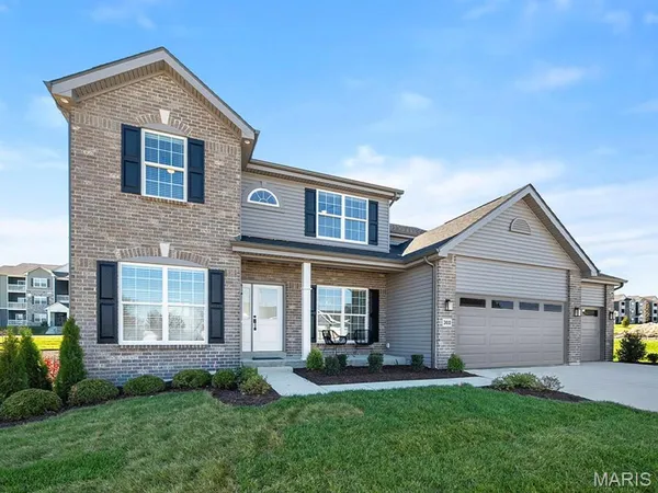 $681,542 | 300 Osprey Court, Lake St. Louis, MO 63367