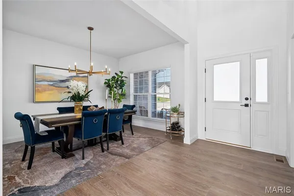 $681,542 | 300 Osprey Court, Lake St. Louis, MO 63367
