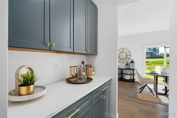 $681,542 | 300 Osprey Court, Lake St. Louis, MO 63367
