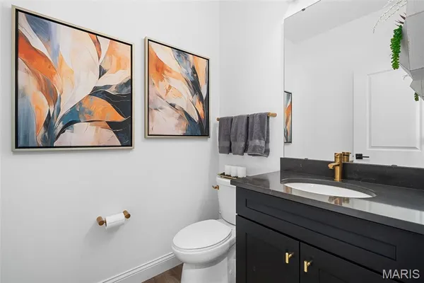 $681,542 | 300 Osprey Court, Lake St. Louis, MO 63367