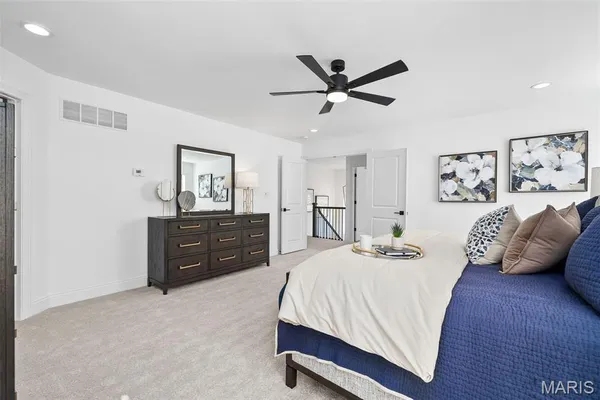 $681,542 | 300 Osprey Court, Lake St. Louis, MO 63367