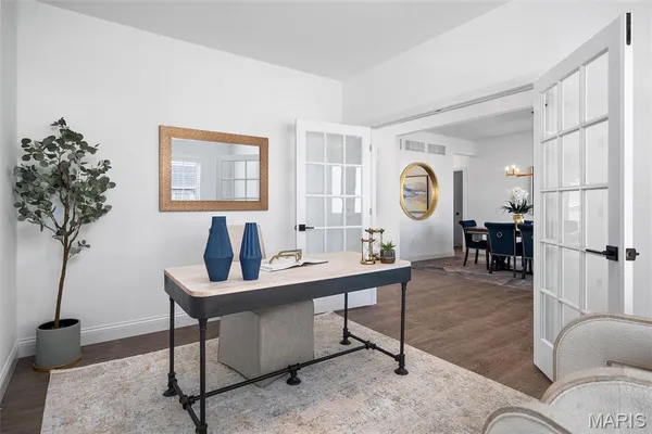 $681,542 | 300 Osprey Court, Lake St. Louis, MO 63367
