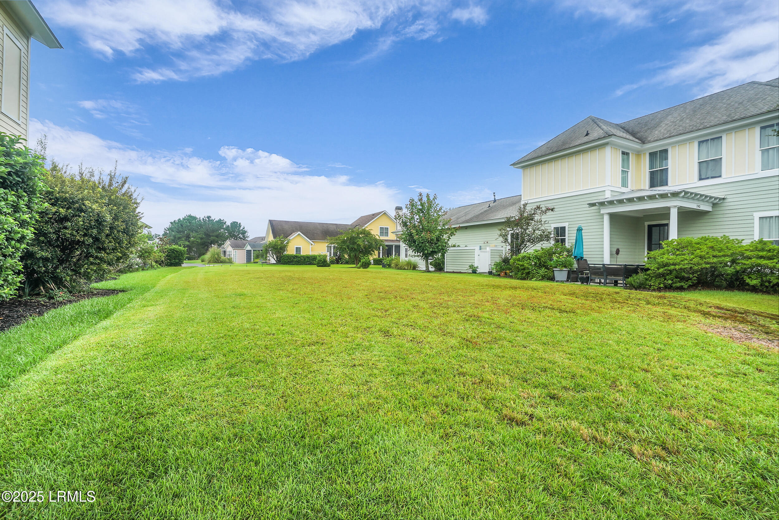223 Redbud Lane Hardeeville, SC 29927 - Photo 5 of 14 2_dsc09751