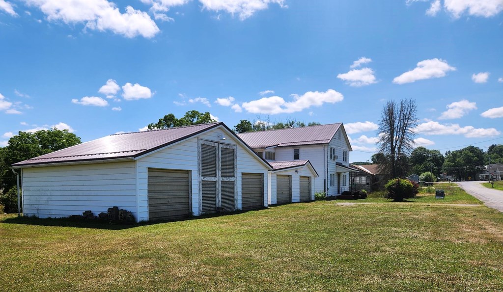 3353 Lime Plant Road Parker, PA 16049 - Photo 9 of 44 Gallery Image 9