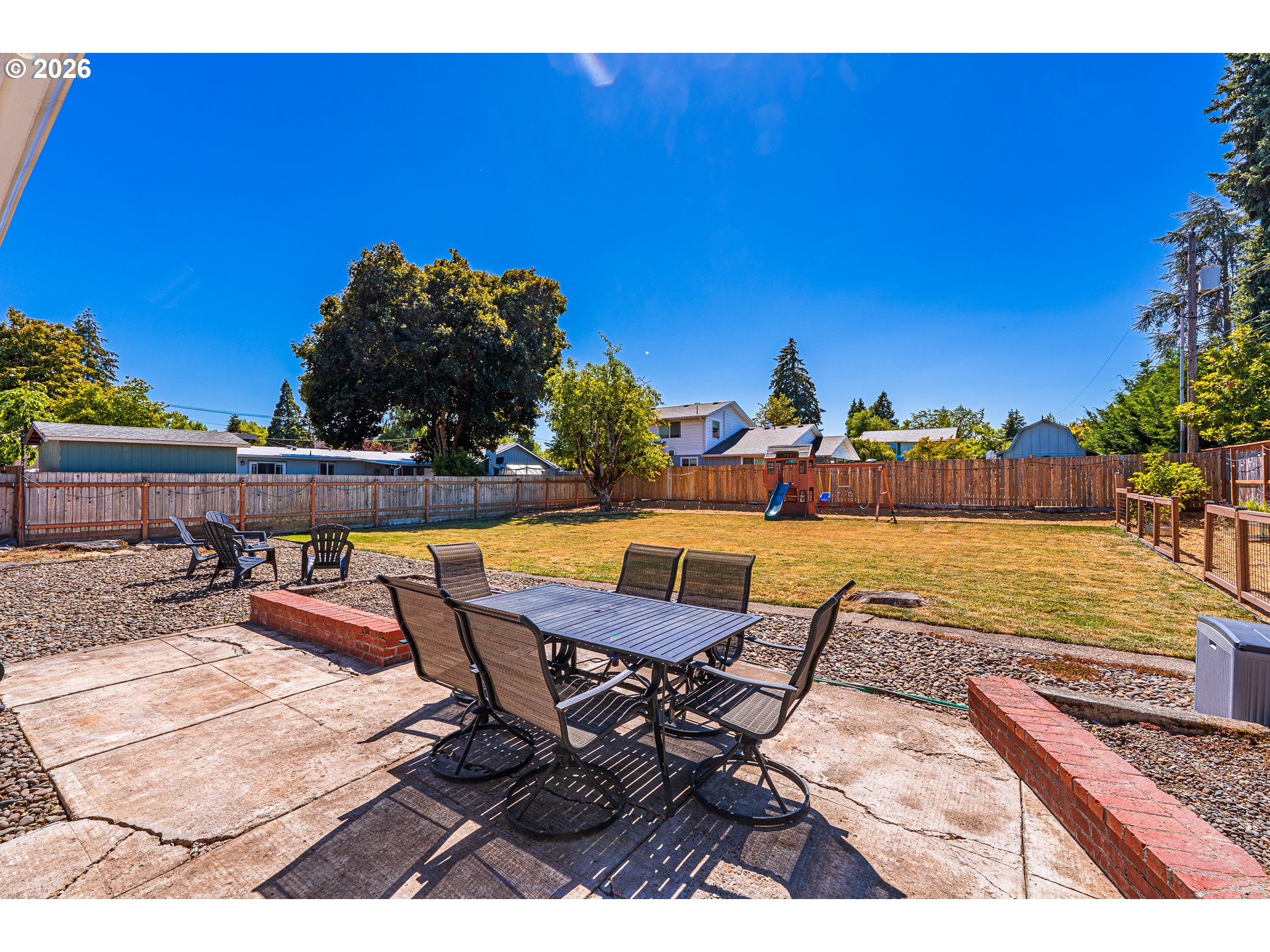 2410 Gilham Road Eugene, OR 97408 - Photo 24 of 27