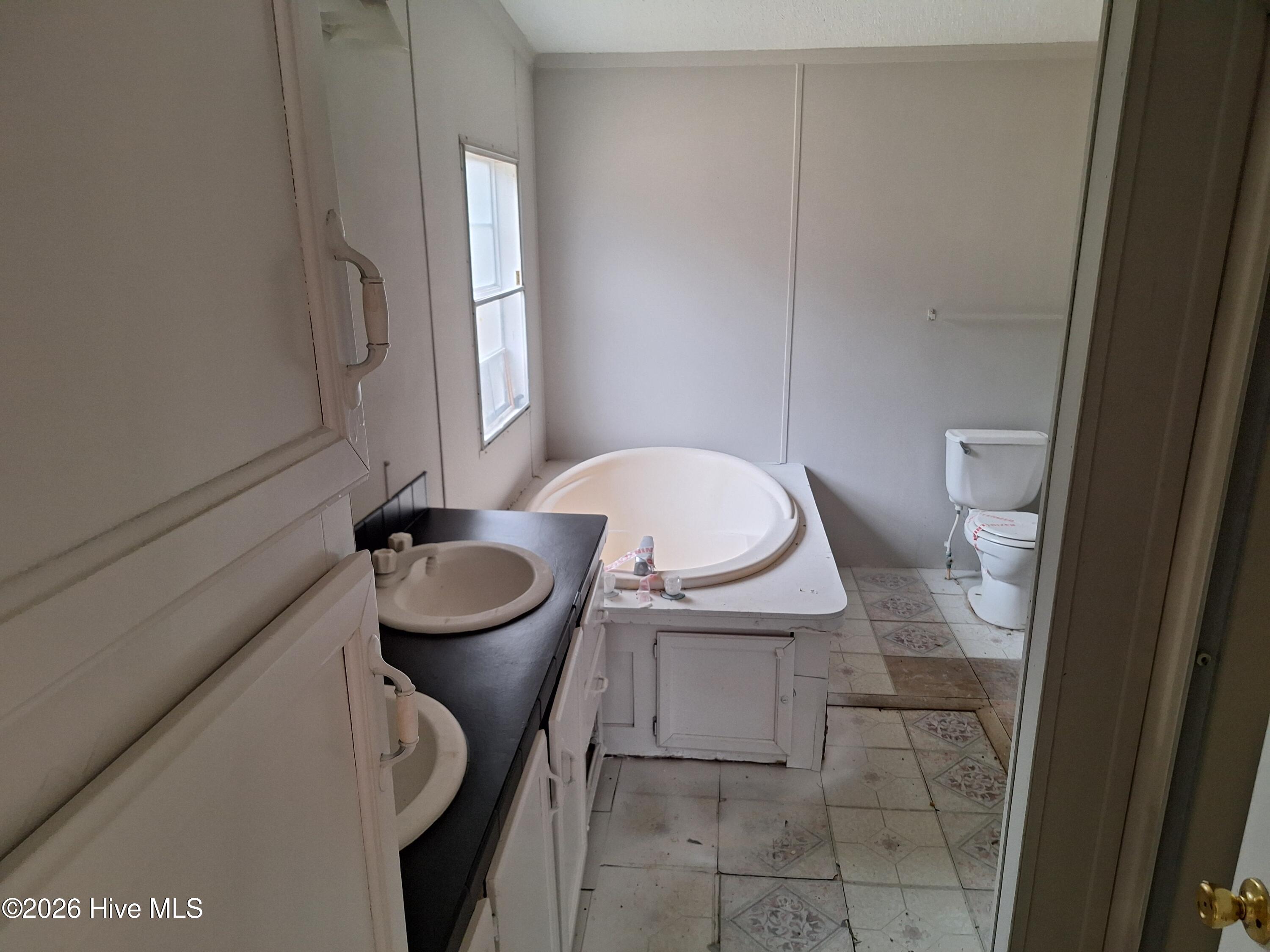 442 Mill Branch Church Road Aulander, NC 27805 - Photo 11 of 16 442 Mill Branch Church master bathroom