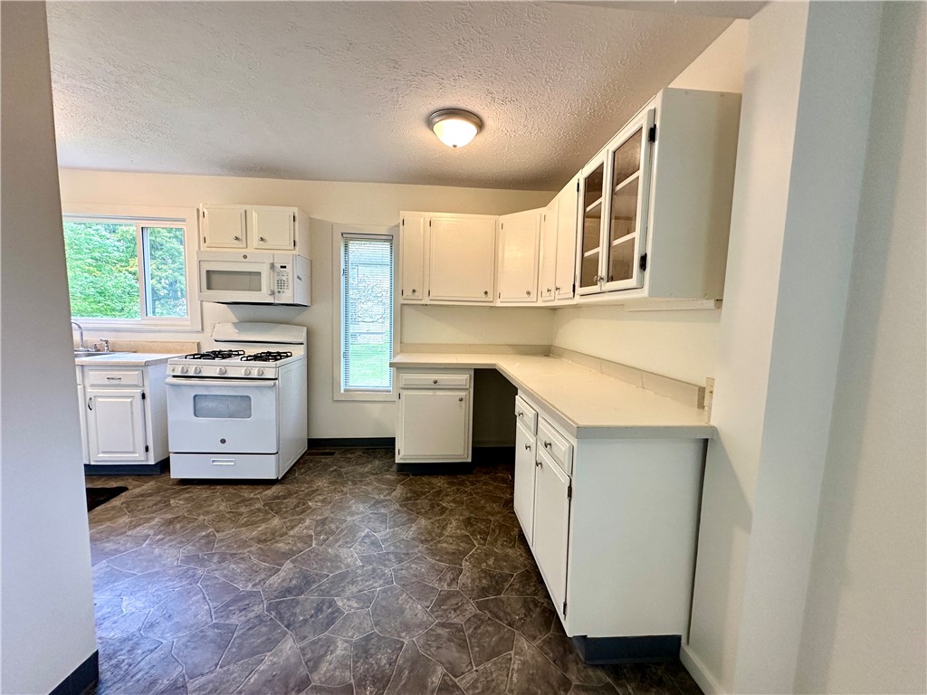 4 Cross Street Naples, NY 14512 - Photo 7 of 18