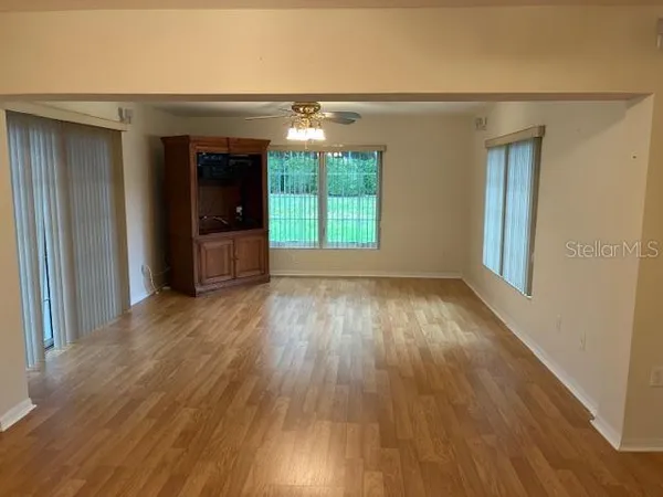 $1,700 | 11602 Southwest 75th Circle, Ocala, FL 34476