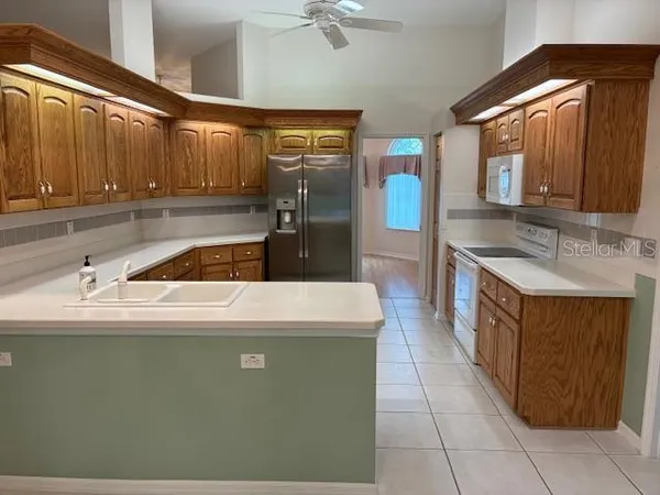 $1,700 | 11602 Southwest 75th Circle, Ocala, FL 34476