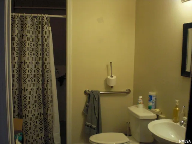 $114,000 | 500 East Washington Street, De Soto, IL 62924