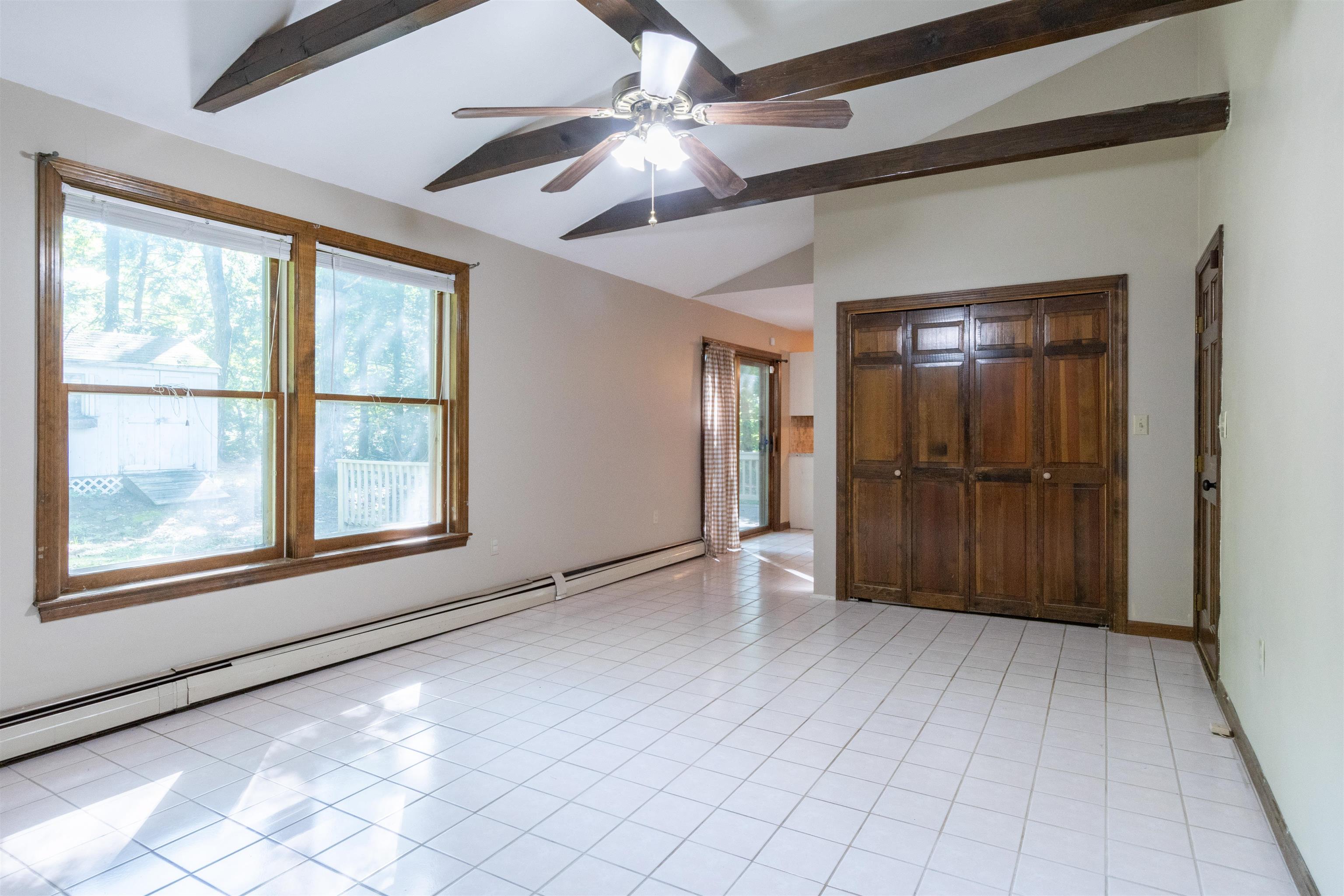 48 Mammoth Road Londonderry, NH 03053 - Photo 20 of 37