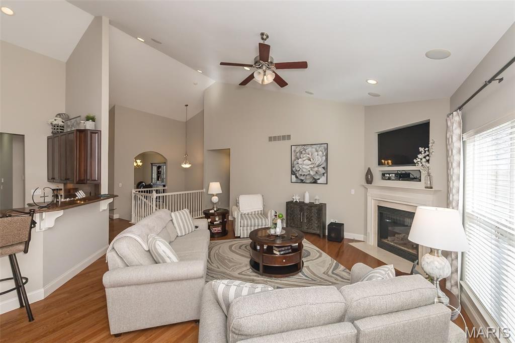 1586 Heritage Valley Drive High Ridge, MO 63049 - Photo 11 of 52