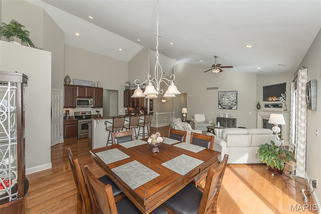 1586 Heritage Valley Drive High Ridge, MO 63049 - Photo 15 of 52