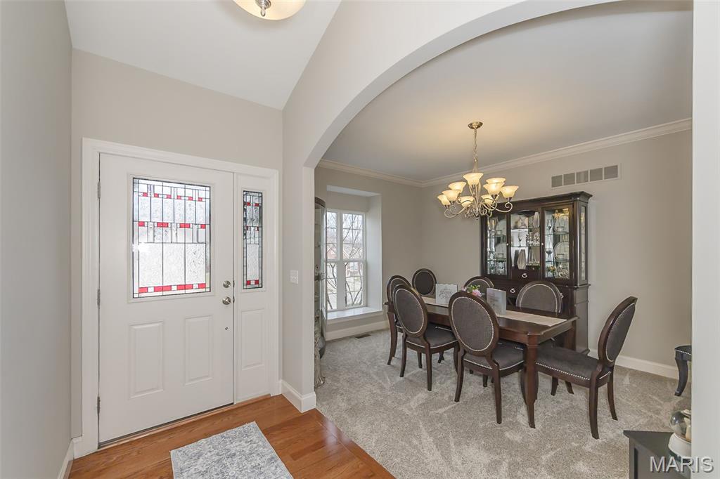 1586 Heritage Valley Drive High Ridge, MO 63049 - Photo 5 of 52