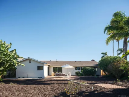 $3,150,000 | 5926 Germaine Lane, La Jolla, CA 92037