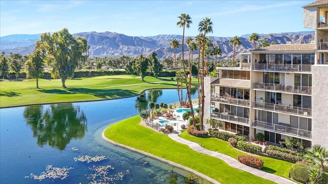$585,000 | 900 Island Drive, Unit 313, Rancho Mirage, CA 92270