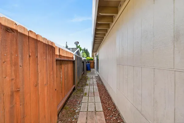 $574,900 | 9105 Nasreen Drive, Sacramento, CA 95826
