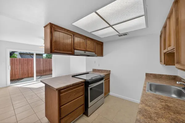 $574,900 | 9105 Nasreen Drive, Sacramento, CA 95826