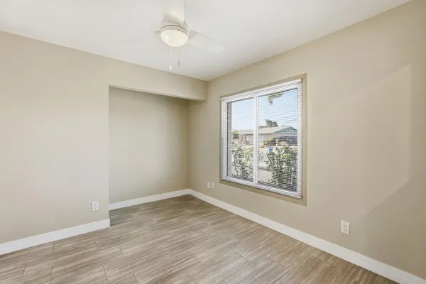 $1,900 | 3743 West Acoma Drive, Phoenix, AZ 85053