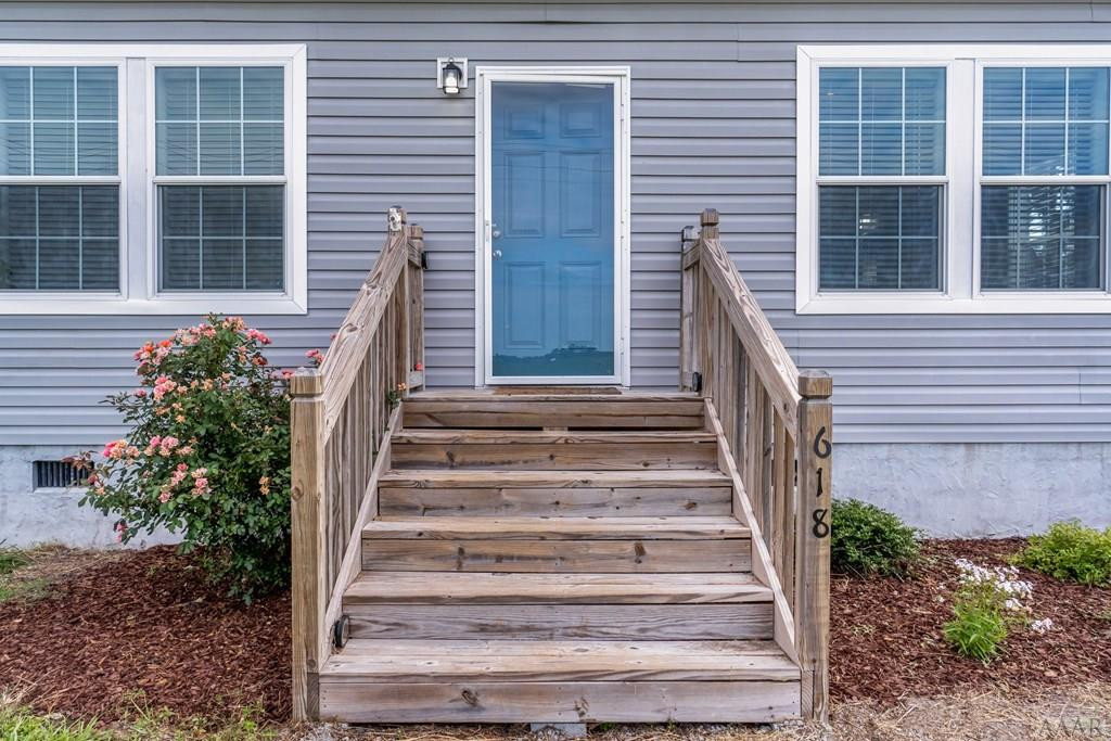 618 Swamp Road Hertford, NC 27944 - Photo 4 of 35 Gallery Image 4