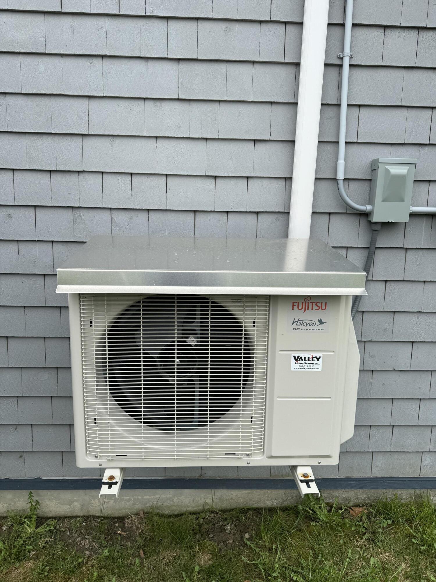 66 Randolph Drive Bangor, ME 04401 - Photo 35 of 42 Heat Pump