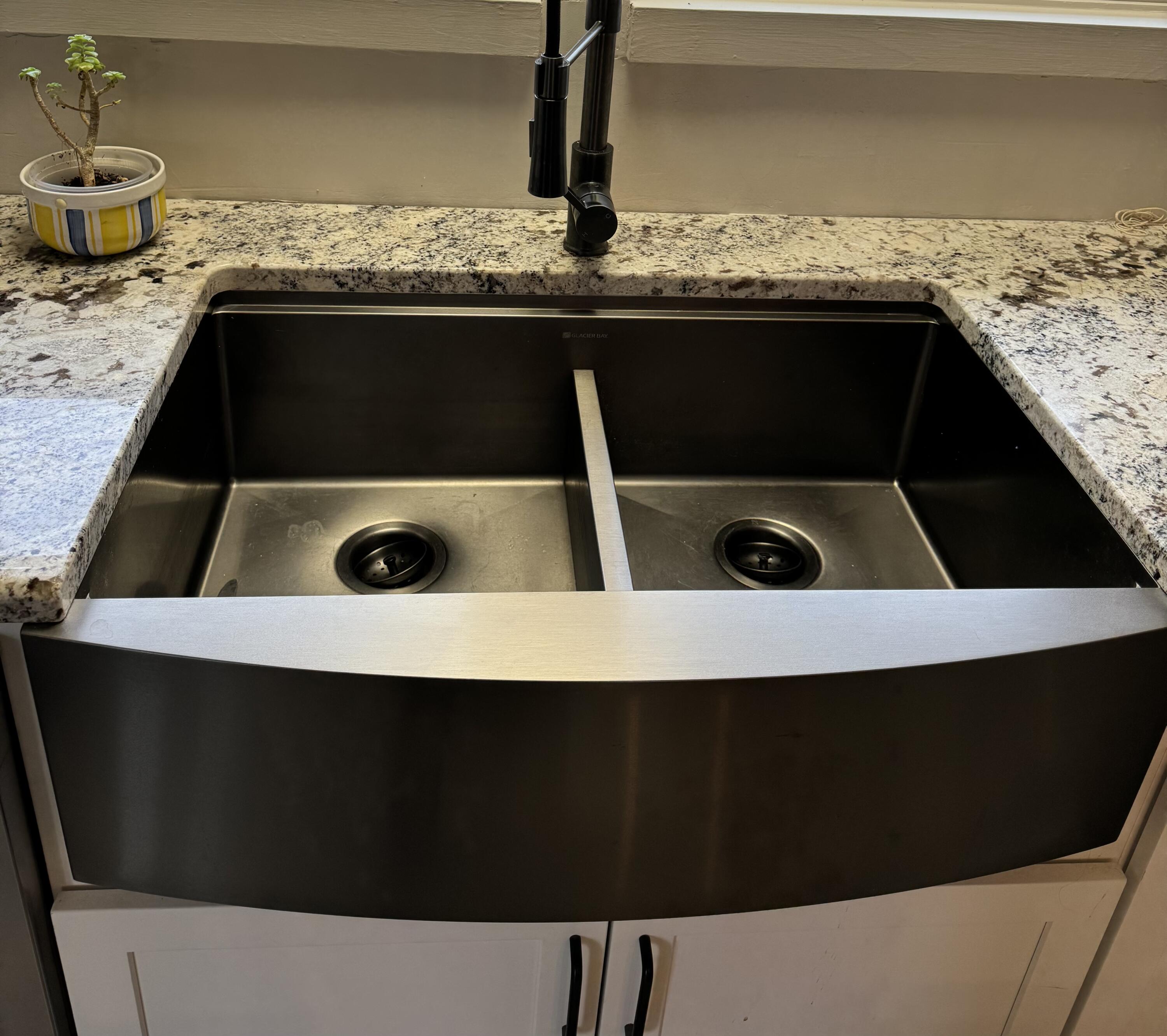 66 Randolph Drive Bangor, ME 04401 - Photo 7 of 42 Double Sink