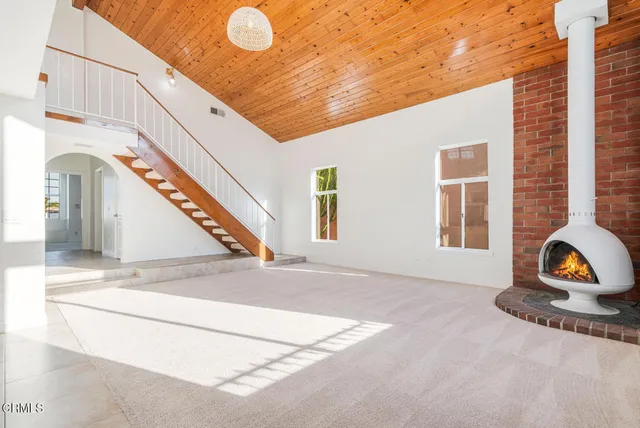 $1,599,000 | 5124 Beachcomber Street, Oxnard, CA 93035