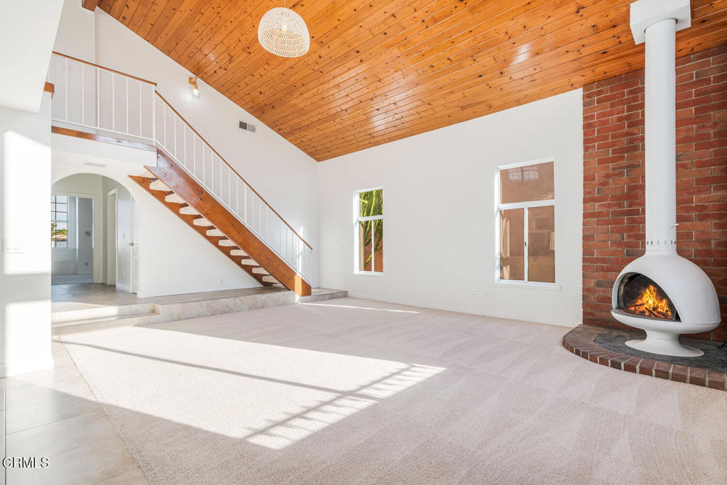 5124 Beachcomber Street Oxnard, CA 93035 - Photo 11 of 42