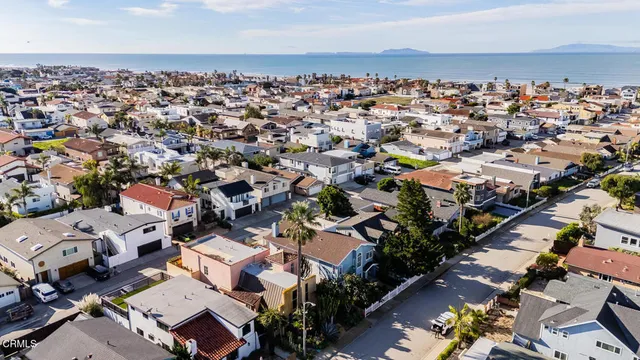 $1,599,000 | 5124 Beachcomber Street, Oxnard, CA 93035