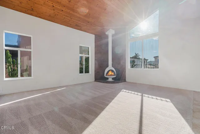 $1,599,000 | 5124 Beachcomber Street, Oxnard, CA 93035