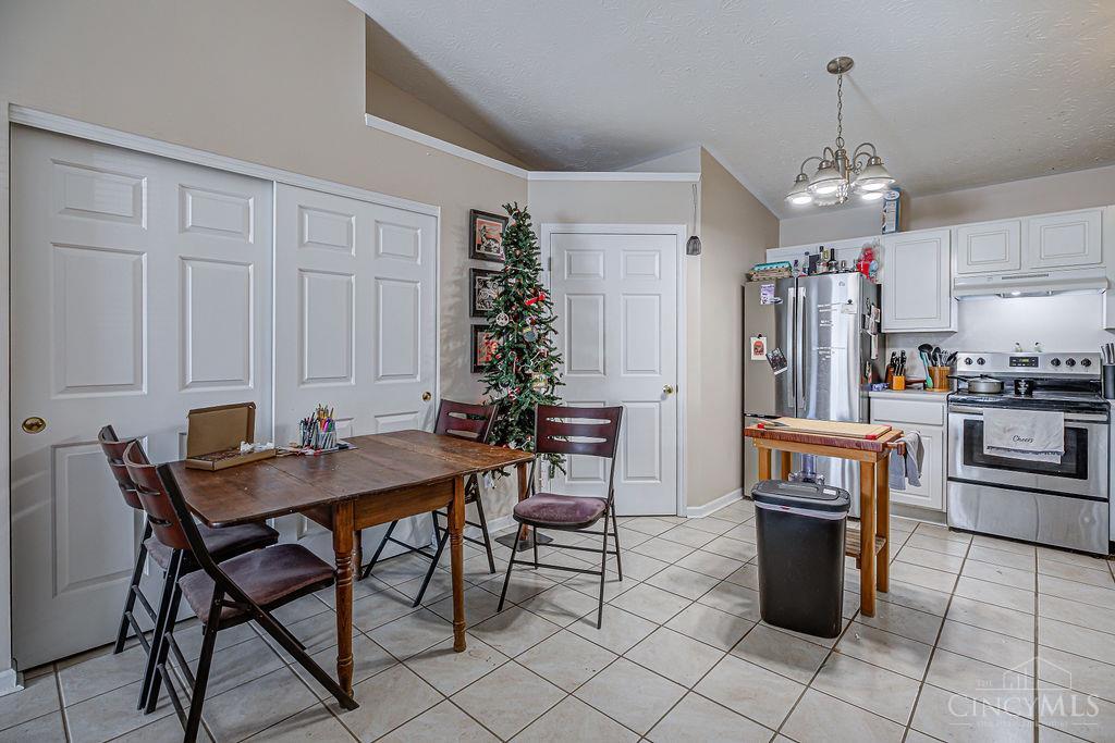 5453 Hester Road Oxford, OH 45056 - Photo 5 of 15 Gallery Image 5