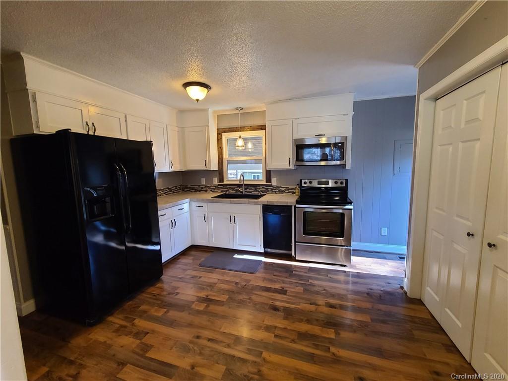 534 Ralph Handsel Boulevard Stanley, NC 28164 - Photo 7 of 27 Gallery Image 7