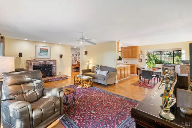 $1,550,000 | 1701 Meek Avenue, Napa, CA 94559