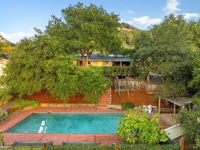 $1,550,000 | 1701 Meek Avenue, Napa, CA 94559