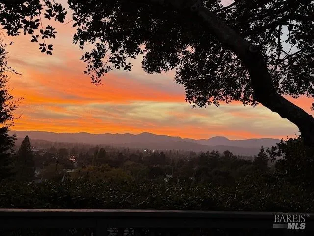 $1,550,000 | 1701 Meek Avenue, Napa, CA 94559